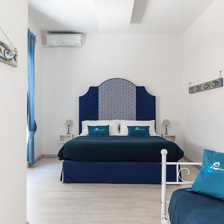 B&B Sapore Di Mare Nel Blu 加埃塔 外观 照片