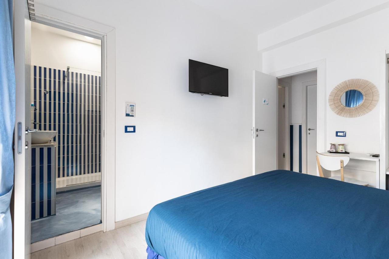 B&B Sapore Di Mare Nel Blu 加埃塔 外观 照片